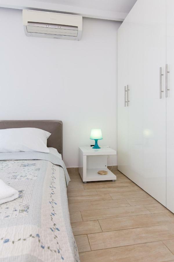 Apartments & Rooms Ddd2 Baška Esterno foto